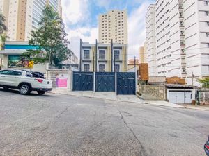 Image 1 - 923919