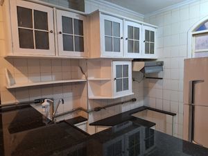 Image 7 - 923920