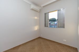 Image 34 - 923923