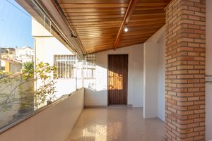 Image 28 - 923923
