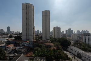 Image 31 - 923928