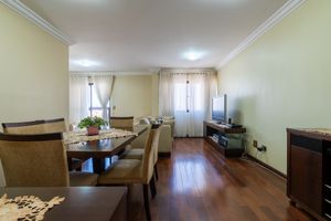 Image 1 - 923928