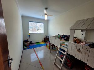 Image 16 - 923935
