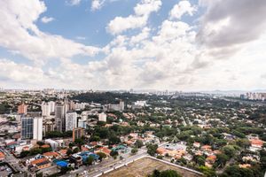 Image 12 - 923936