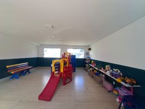Image 20 - 923941