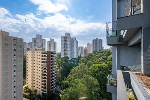 Image 7 - 923943