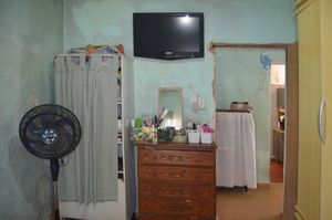 Image 32 - 923951
