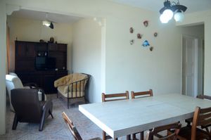 Image 6 - 923951