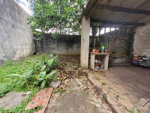 Image 15 - 923959