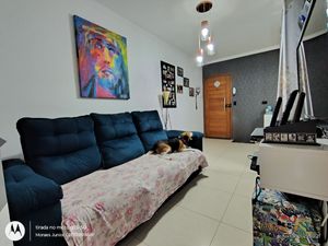 Image 9 - 923960