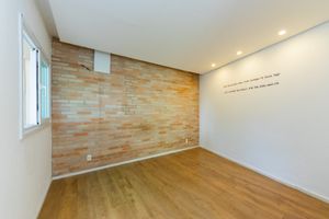 Image 37 - 923968