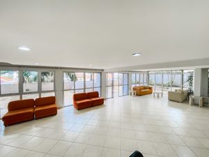 Image 30 - 923970