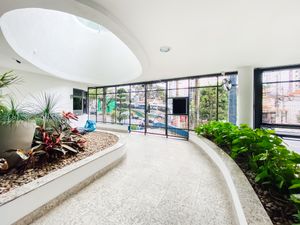 Image 36 - 923970