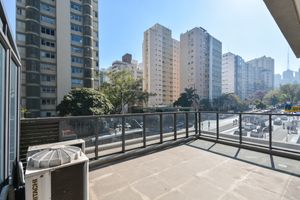 Image 9 - 923976