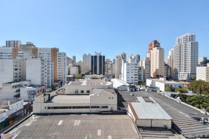 Image 20 - 923983