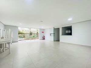 Image 38 - 923987