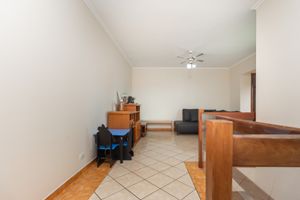 Image 20 - 923987