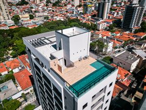 Image 25 - 923990