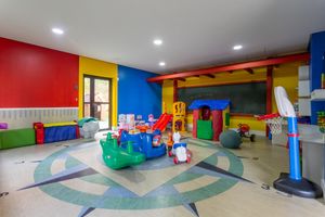 Image 20 - 923991