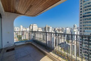Image 27 - 923997