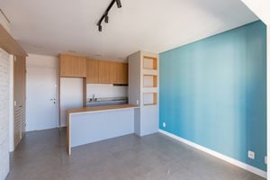 Image 4 - 923998