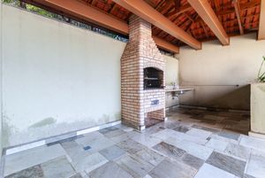Image 31 - 924007