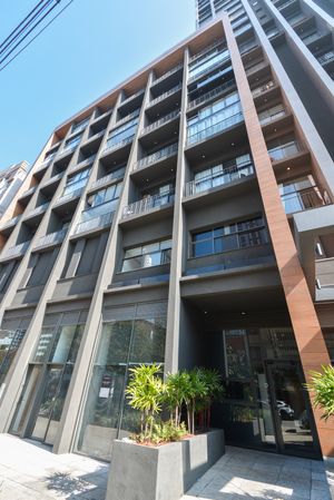 Image 34 - 924008