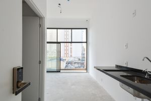 Image 1 - 924008