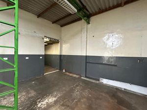 Image 3 - 924009
