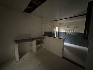 Image 6 - 924009