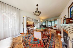 Image 30 - 924013