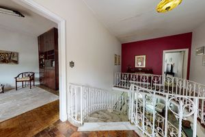 Image 63 - 924013