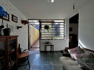 Image 3 - 924014