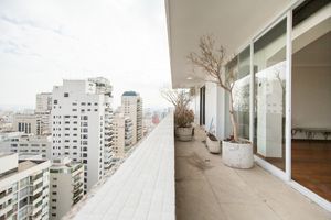 Image 8 - 924016