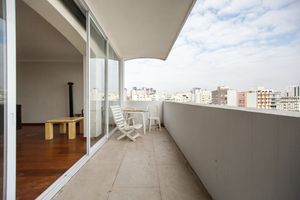 Image 11 - 924016