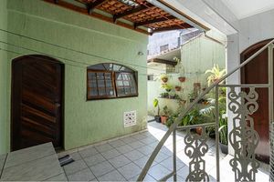 Image 2 - 924017