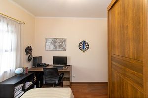 Image 16 - 924017