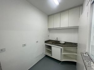 Image 23 - 924020
