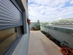 Image 5 - 924027