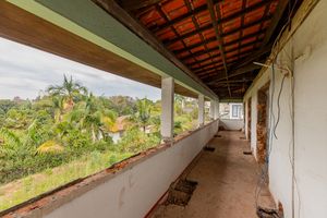 Image 26 - 924030