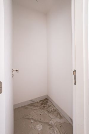 Image 36 - 924036