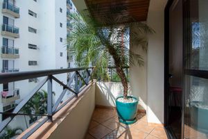 Image 4 - 924037