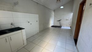 Image 26 - 924039