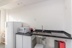 Image 7 - 924044