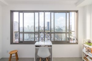 Image 4 - 924044