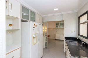 Image 30 - 924051