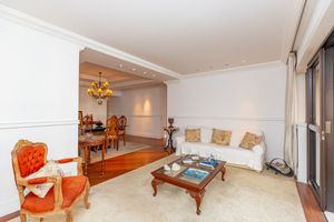 Image 11 - 924051