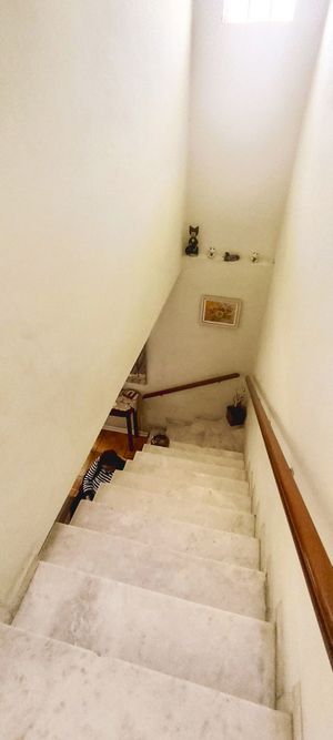 Image 21 - 924063