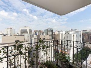 Image 2 - 924065