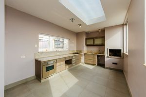 Image 42 - 924069